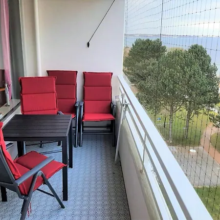 App 295 - Strandlage Apartment *