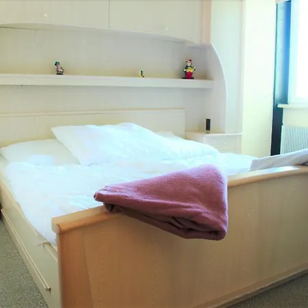 App 295 - Strandlage Apartment Sierksdorf